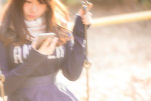 スマホの電池消耗量、通信料を減らす